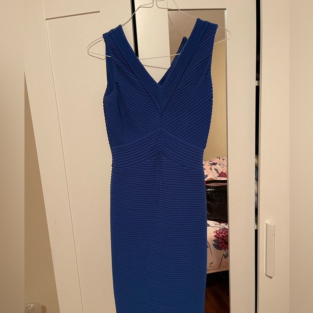 Band dress Calvin Klein size 4